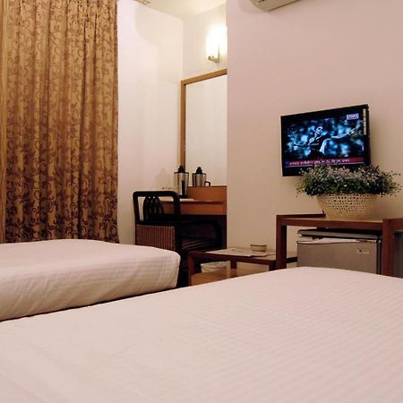 The Ambience Hotel Pune Bilik gambar