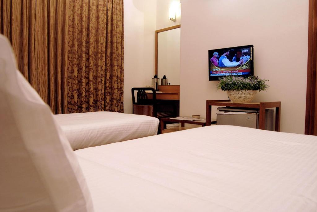 The Ambience Hotel Pune Bilik gambar