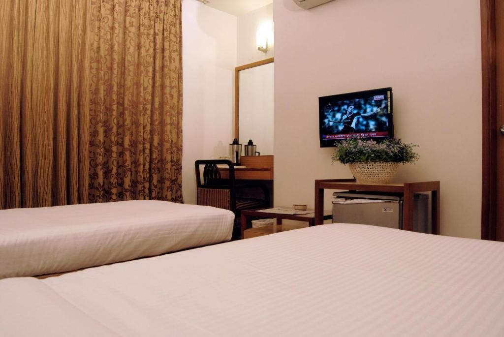 The Ambience Hotel Pune Bilik gambar